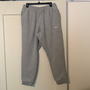 Large Nike Sweat pants in used condition